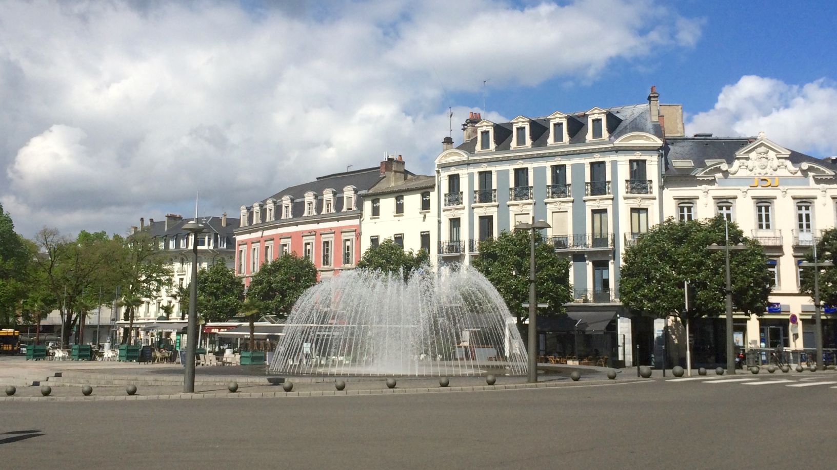 Appartement pour étudiant : comment en trouver à Tarbes ?